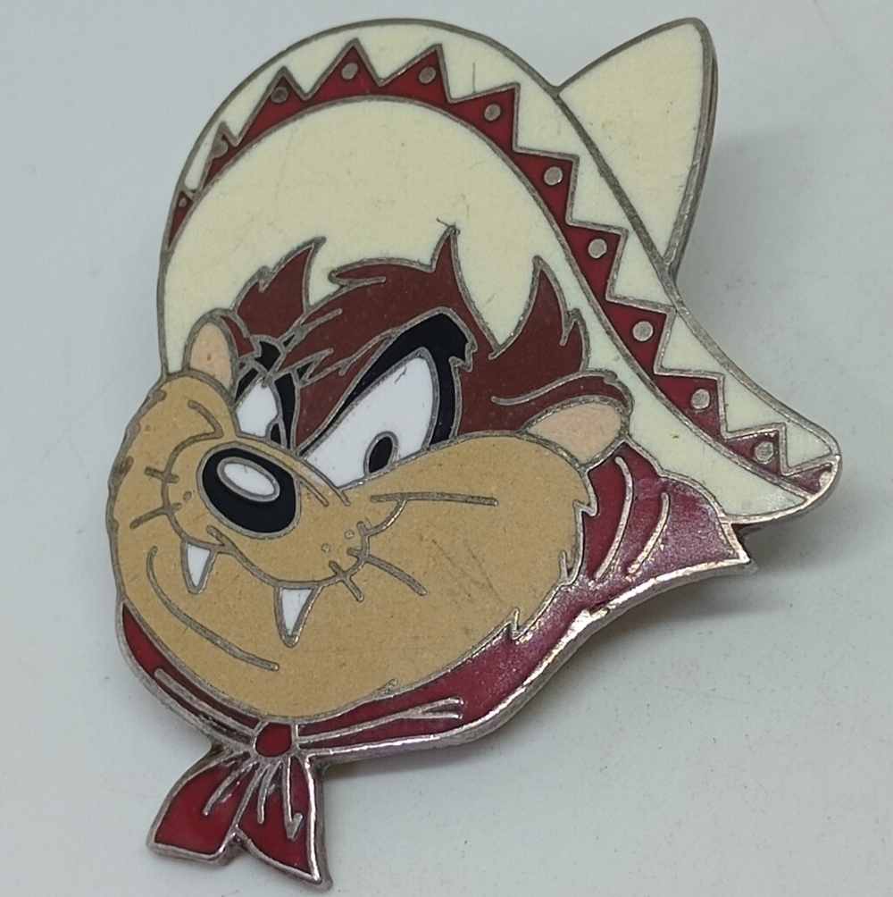 * vintage Tasmanian Devil in sombrero enamel Looney Tunes pin